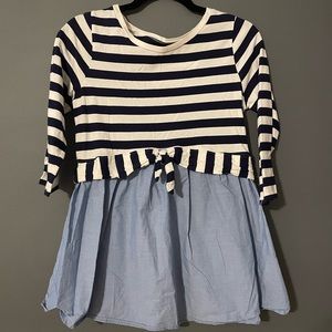 Motherhood Maternity quarter sleeve baby doll shirt